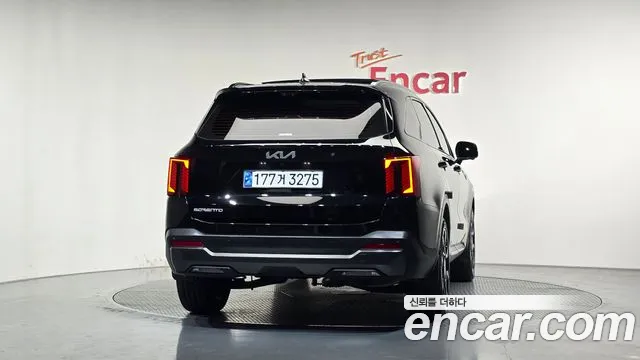 Kia Sorento 2024 thumb 4