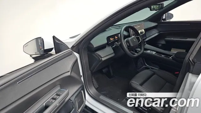 Polestar 4 2025 thumb 9