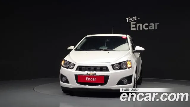ChevroletGMDaewoo Aveo 2015 thumb 3