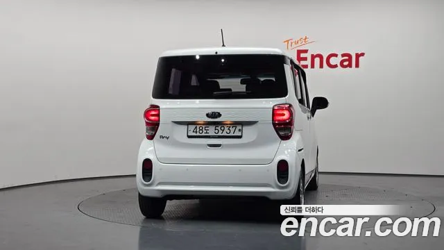 Kia Ray 2018 thumb 3