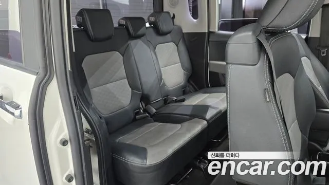 Kia Ray 2018 thumb 10