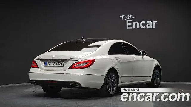 Mercedes-Benz CLS-Class 2017 thumb 2