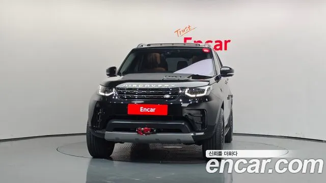 Land Rover Discovery 2018 thumb 3