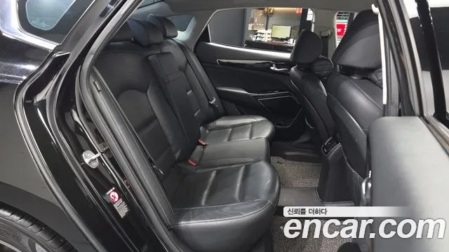Kia K7 2017 thumb 11