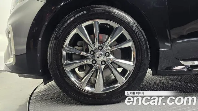 Kia Carnival 2018 thumb 5