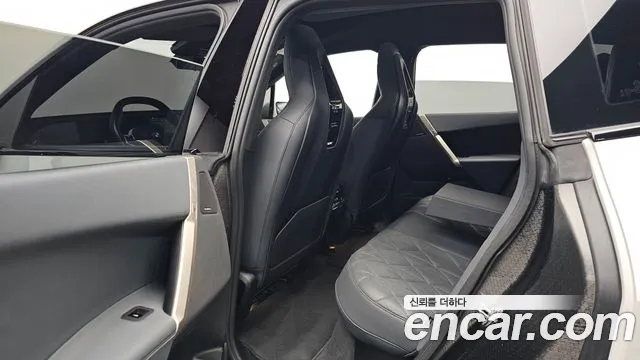 BMW iX 2022 thumb 11