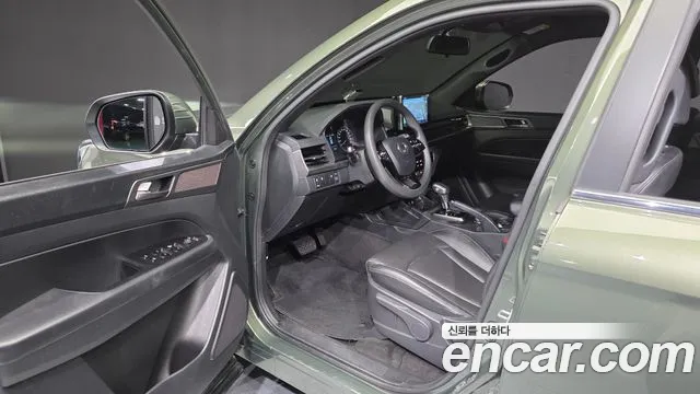 KG_Mobility_Ssangyong Rexton 2024 thumb 10