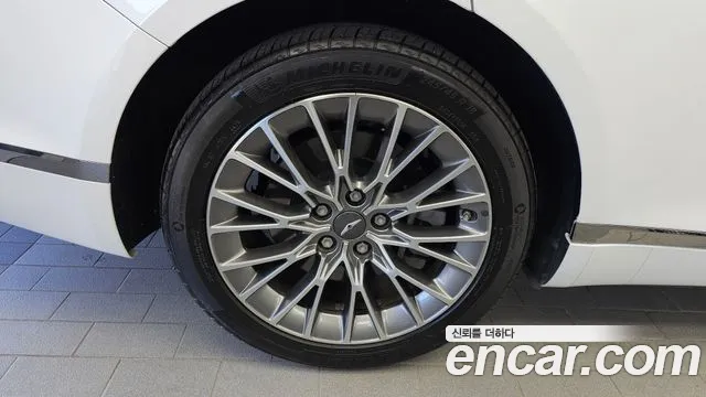 Genesis G80 2020 thumb 5