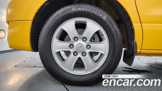 Hyundai Starex 2017 thumb 5