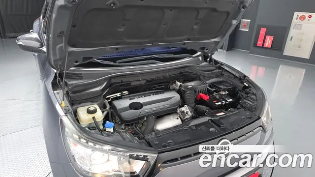 KG_Mobility_Ssangyong TIBOLI 2016 thumb 6