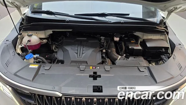 Kia Carnival 2022 thumb 6