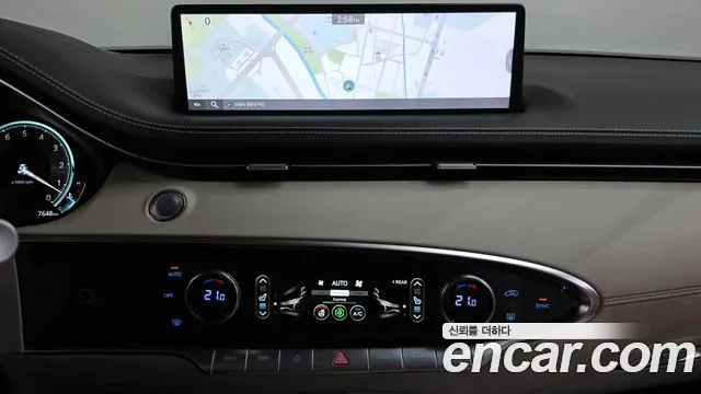 Genesis GV70 2023 thumb 12