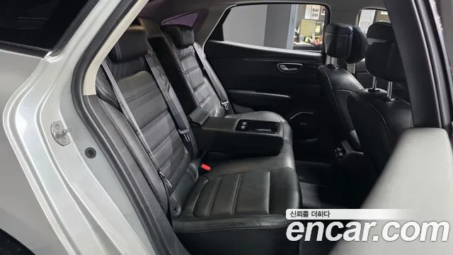 Renault-KoreaSamsung Megane 2016 thumb 11