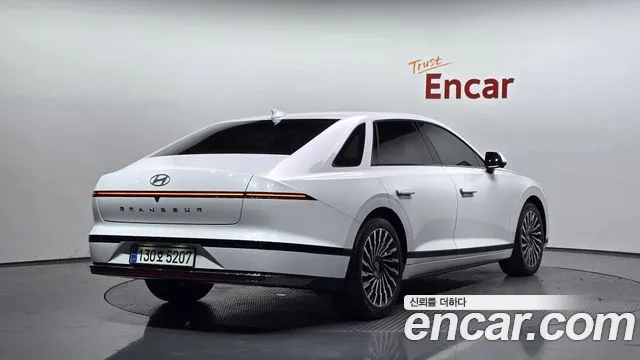 Hyundai Grandeur 2023 thumb 2