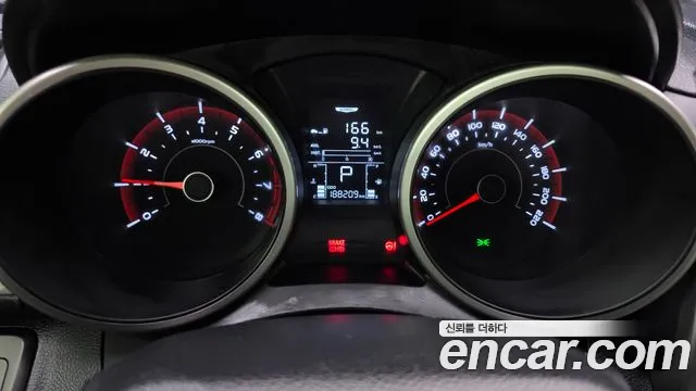 KG_Mobility_Ssangyong TIBOLI 2015 thumb 8