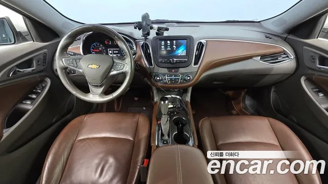 ChevroletGMDaewoo Malibu 2018 thumb 7
