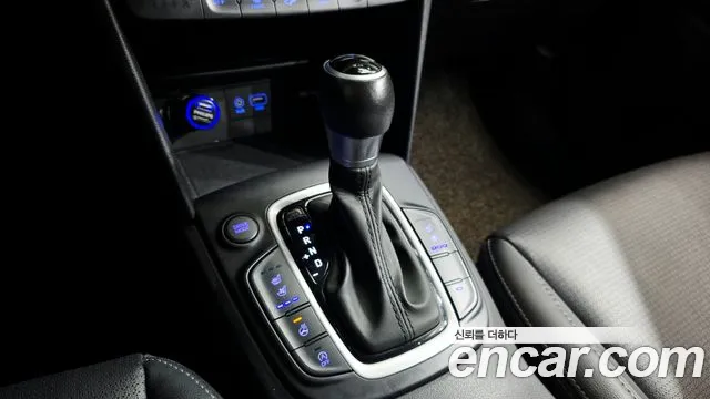 Hyundai Kona 2017 thumb 9