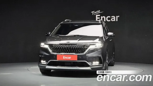 Kia Carnival 2021 thumb 3