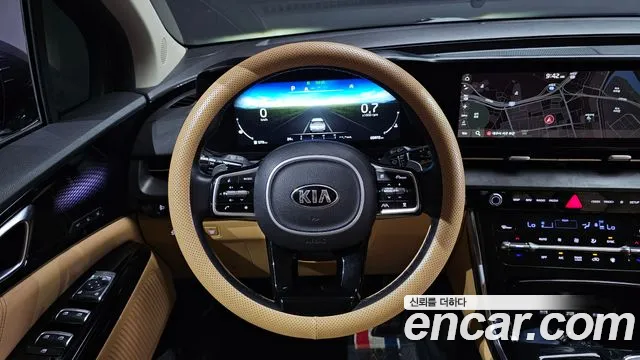 Kia Carnival 2021 thumb 12