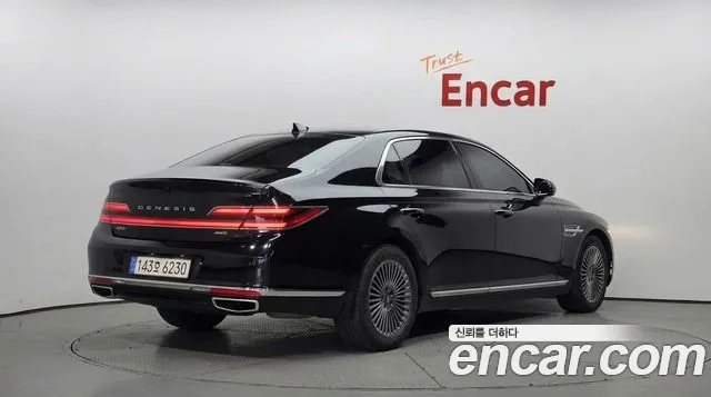 Genesis G90 2021 thumb 2