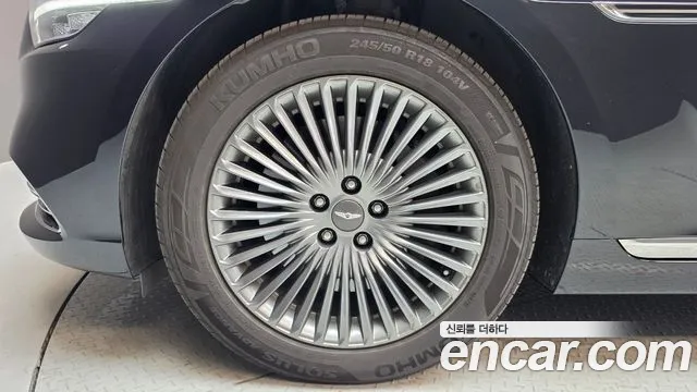 Genesis G90 2021 thumb 5