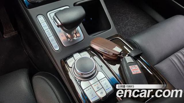 Genesis G90 2021 thumb 9
