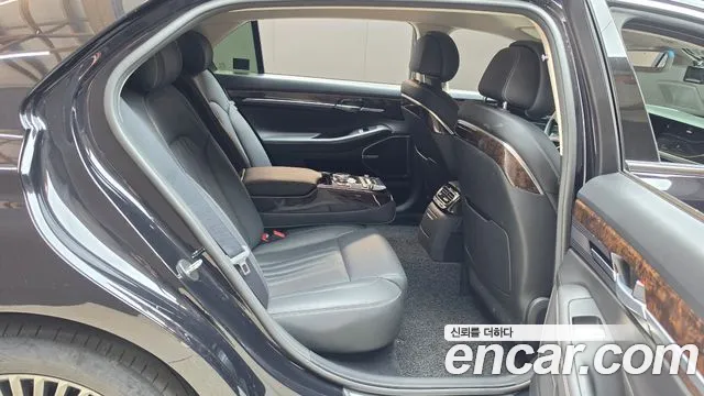 Genesis G90 2021 thumb 11