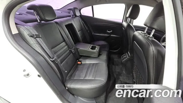 Renault-KoreaSamsung Fluence 2014 thumb 11