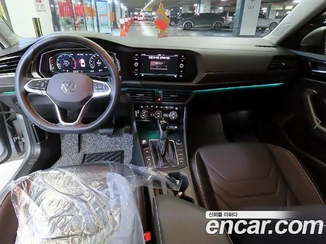 Volkswagen Jetta 2024 thumb 10
