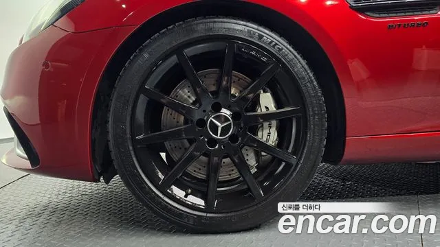 Mercedes-Benz SLC-Class 2017 thumb 5