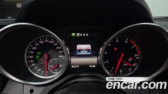 Mercedes-Benz SLC-Class 2017 thumb 8