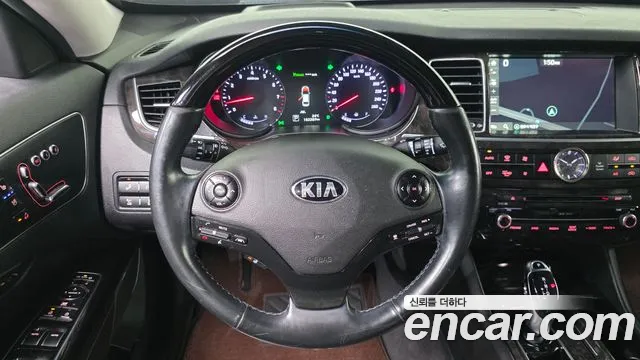 Kia K9 2016 thumb 12