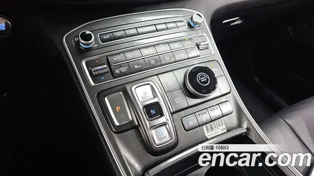 Hyundai Santa Fe 2022 thumb 9