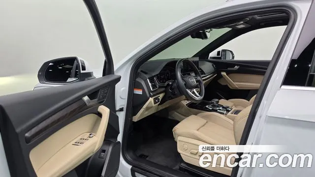 Audi Q5 2023 thumb 10