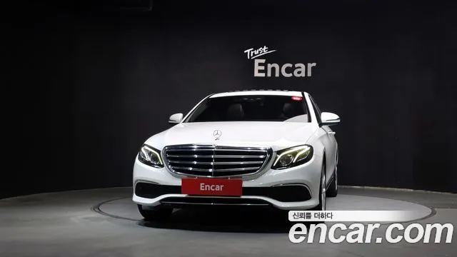 Mercedes-Benz E-Класс 2018 thumb 3