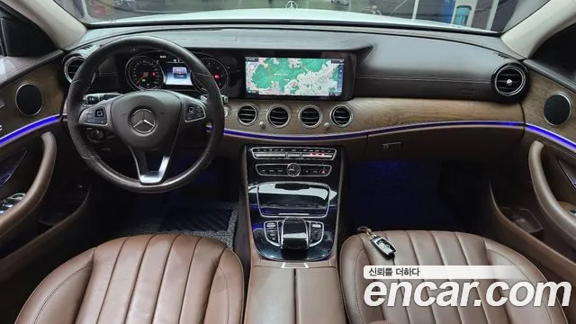 Mercedes-Benz E-Класс 2018 thumb 7