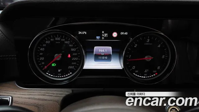 Mercedes-Benz E-Класс 2018 thumb 8