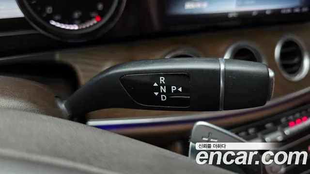 Mercedes-Benz E-Класс 2018 thumb 9
