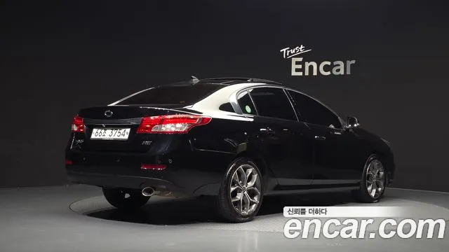 Renault-KoreaSamsung SM5 2013 thumb 2