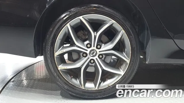 Renault-KoreaSamsung SM5 2013 thumb 5