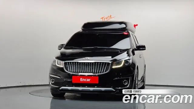 Kia Carnival 2016 thumb 3