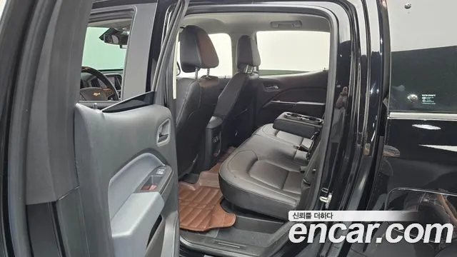 ChevroletGMDaewoo Colorado 2022 thumb 11