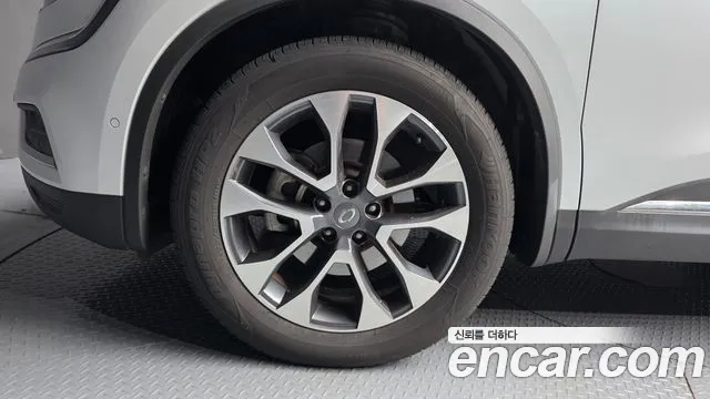 Renault-KoreaSamsung Koleos 2017 thumb 5