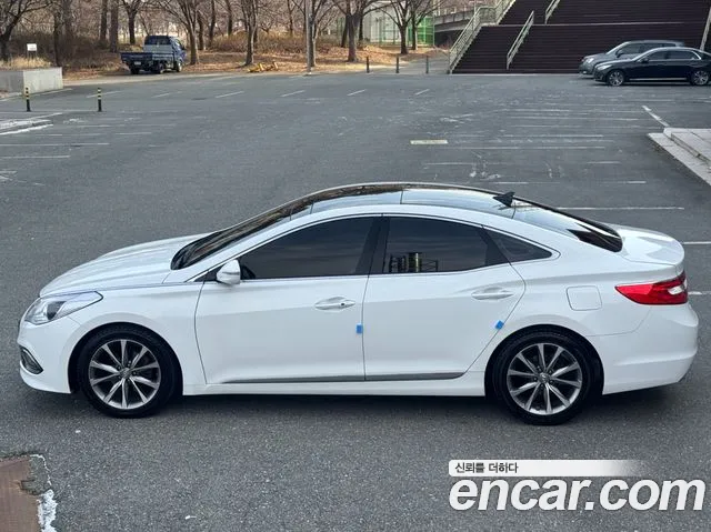 Hyundai Grandeur 2014 thumb 2