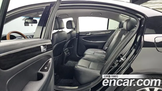 Hyundai Genesis 2012 thumb 11