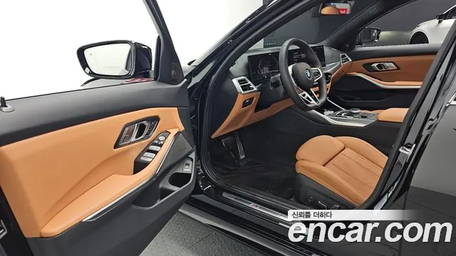 BMW 3-Series 2025 thumb 9