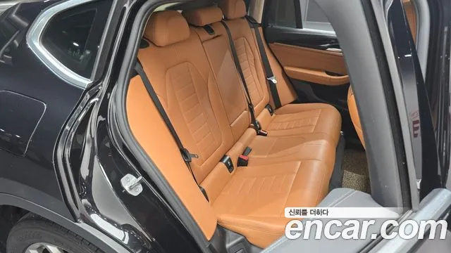 BMW X4 2019 thumb 12