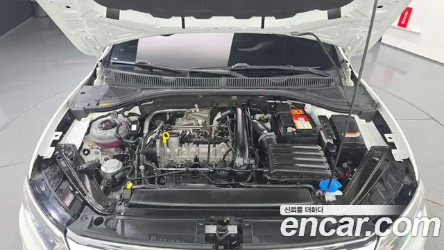 Volkswagen Jetta 2021 thumb 6