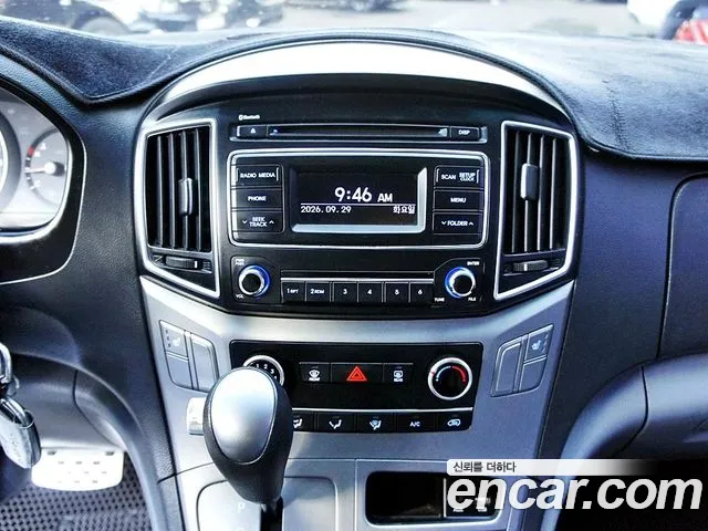 Hyundai Starex 2016 thumb 10