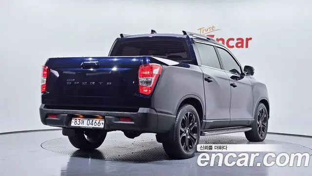KG_Mobility_Ssangyong Rexton 2018 thumb 2